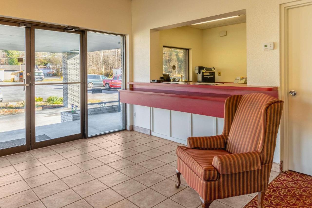 Econo Lodge Middlesboro Eksteriør billede