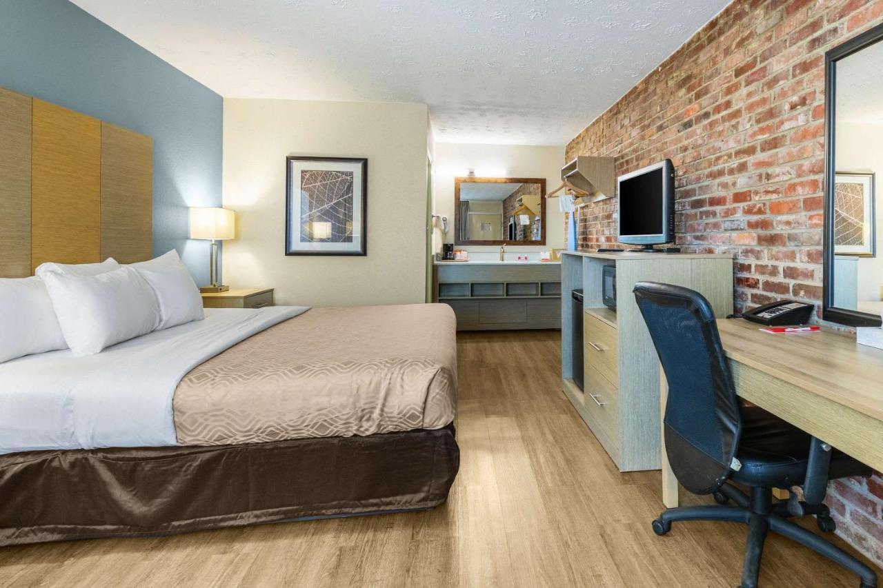 Econo Lodge Middlesboro Eksteriør billede